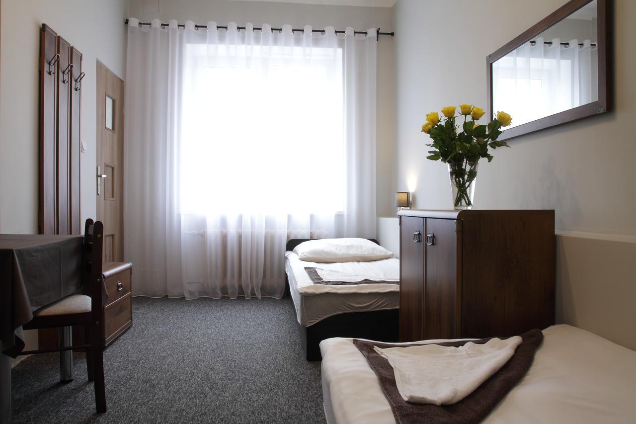 Rest- Z Lazienkami Homestay